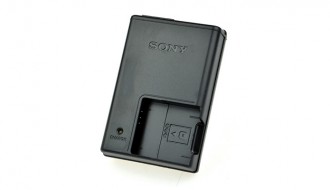 Зарядное устройство для аккумуляторов Sony NP-BK 1